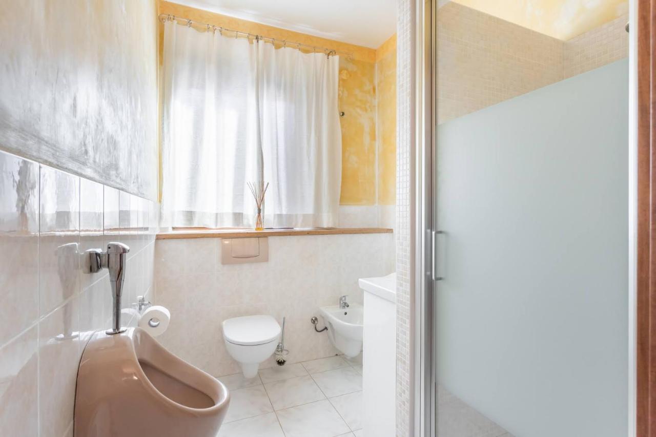 Casa Vista Mare Bosa/Magomadas Bagian luar foto