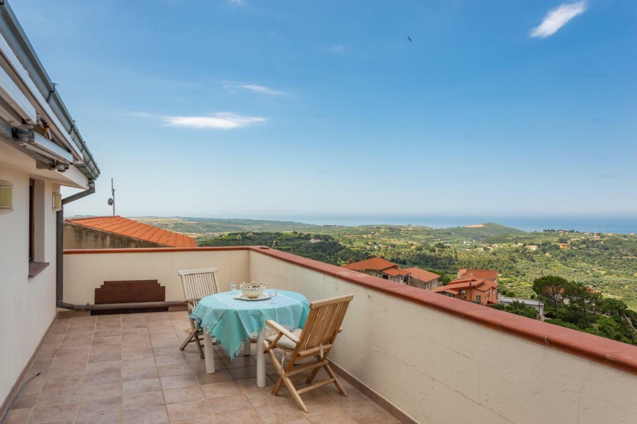 Casa Vista Mare Bosa/Magomadas Bagian luar foto