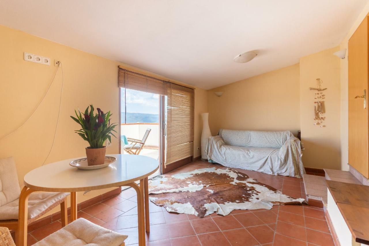 Casa Vista Mare Bosa/Magomadas Bagian luar foto
